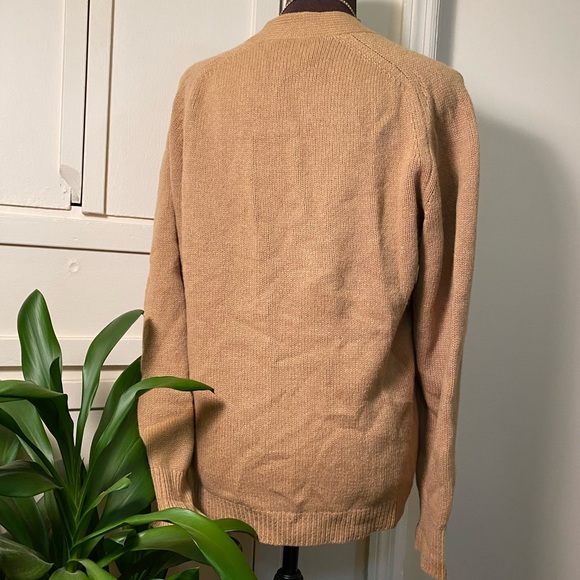 Gorgeous Vintage Camel Wool Cardigan - Picture 5 of 9